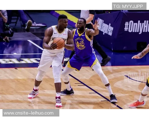 锡安赠送球鞋给癌症小球迷并亲笔签名致敬我的英雄展现温暖与关怀 锡安赠送球鞋给癌症小球迷并亲笔签名致敬我的英雄展现温暖与关怀