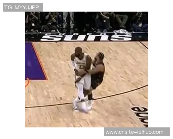 火药味十足詹姆斯与狄龙激烈对抗全场回顾三次技术犯规引发热议