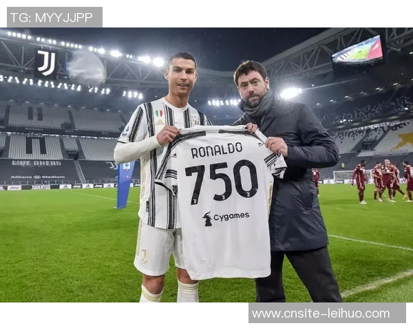 德比先生阿莱格里执教米兰与尤文对决战绩回顾